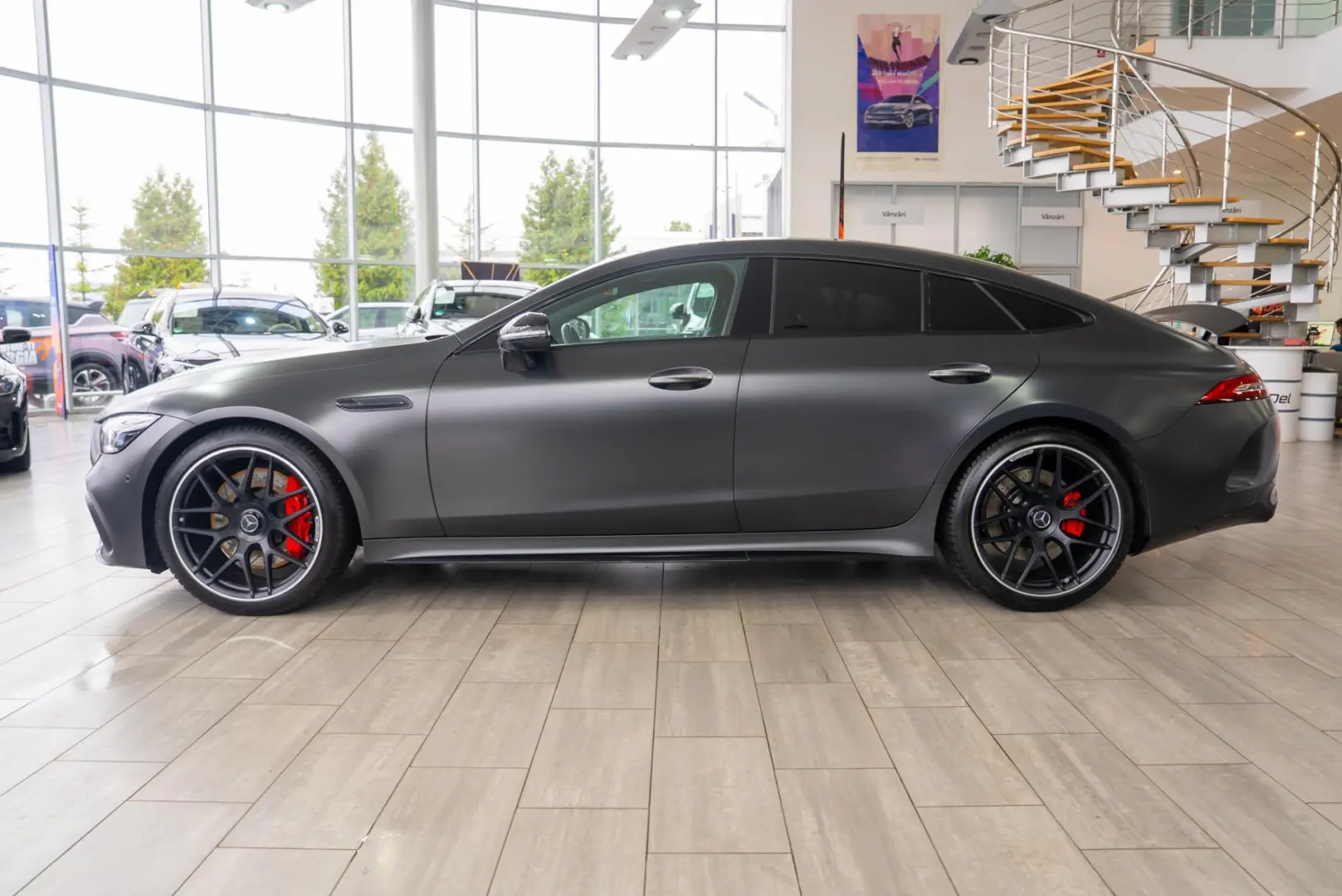 Mercedes-Benz AMG GT 63 4MATIC+ 9G-TRONIC