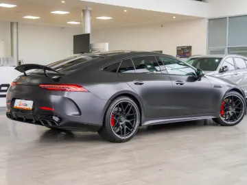 Mercedes-Benz AMG GT 63 4MATIC+ 9G-TRONIC