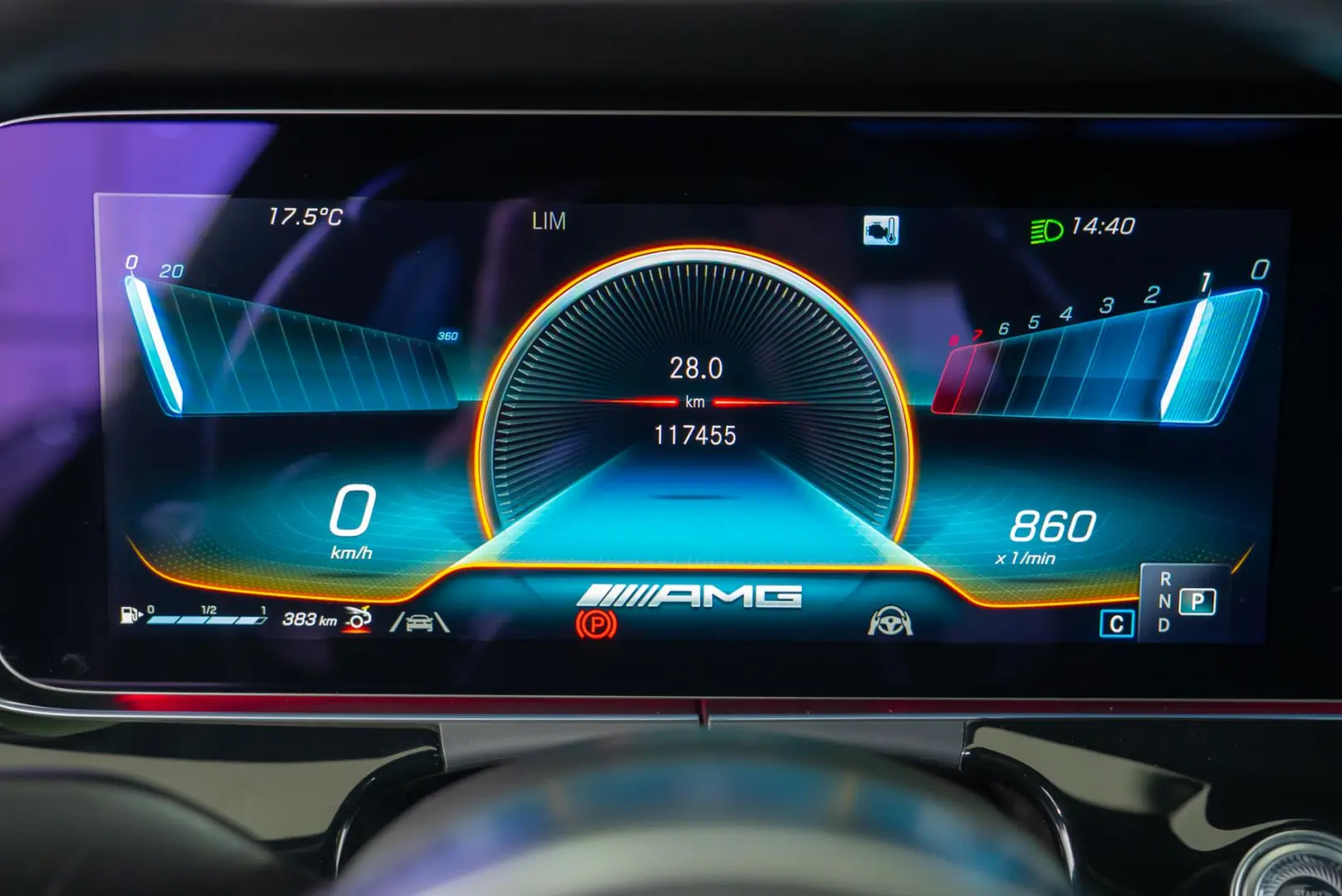 Mercedes-Benz AMG GT 63 4MATIC+ 9G-TRONIC