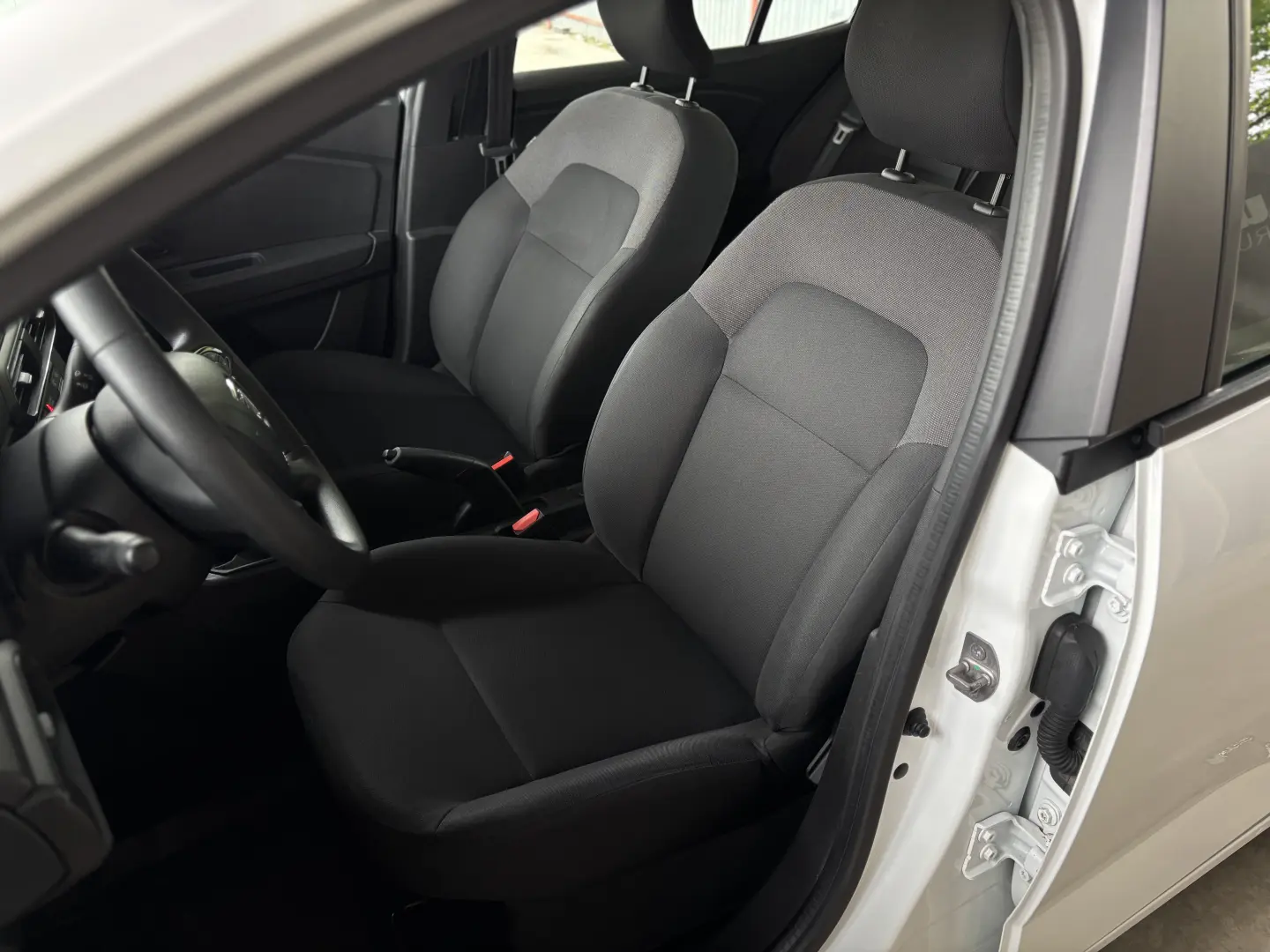 Dacia Logan TCe 90 Essential