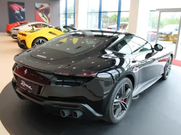 Roma 3.9 T V8 DCT