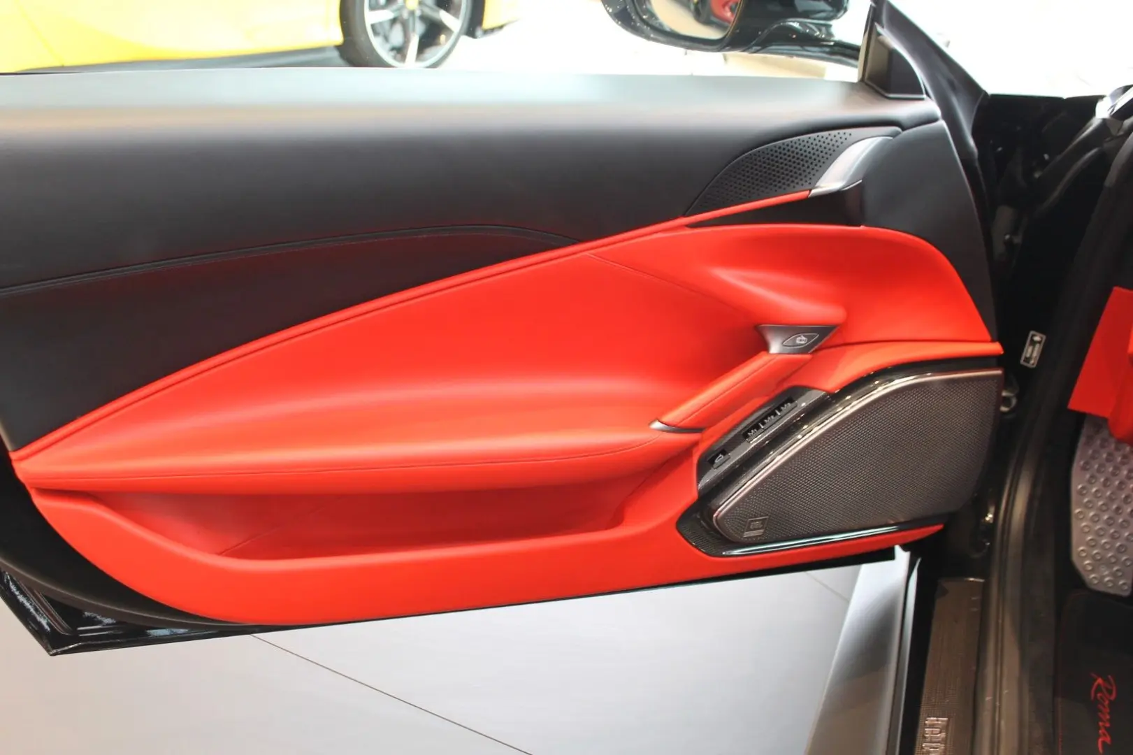 Roma 3.9 T V8 DCT