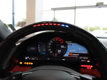 Roma 3.9 T V8 DCT