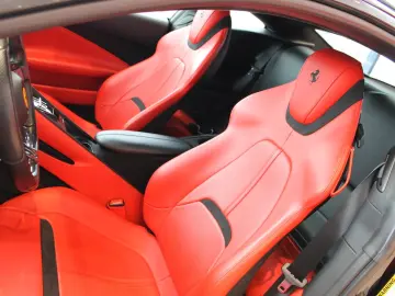 Roma 3.9 T V8 DCT