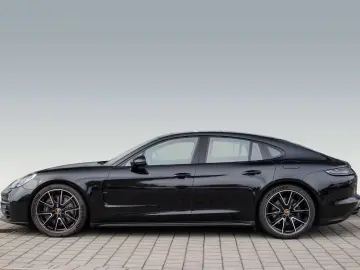 Panamera 4 E-Hybrid Platinum Edition HA-Lenkung