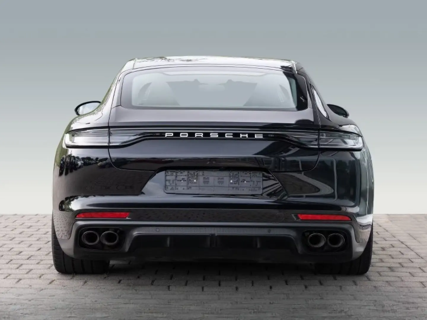 Panamera 4 E-Hybrid Platinum Edition HA-Lenkung