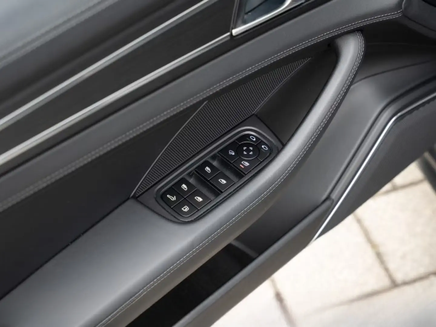 Panamera 4 E-Hybrid Platinum Edition HA-Lenkung