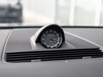 Panamera 4 E-Hybrid Platinum Edition HA-Lenkung