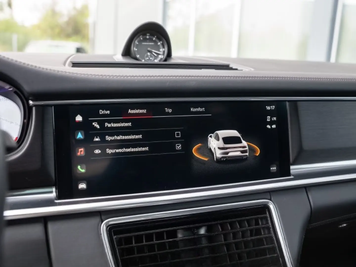 Panamera 4 E-Hybrid Platinum Edition HA-Lenkung