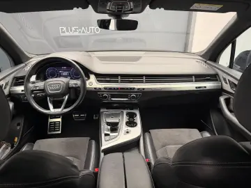 AUDI Q7 Quattro 3.0 TDI - S Line
