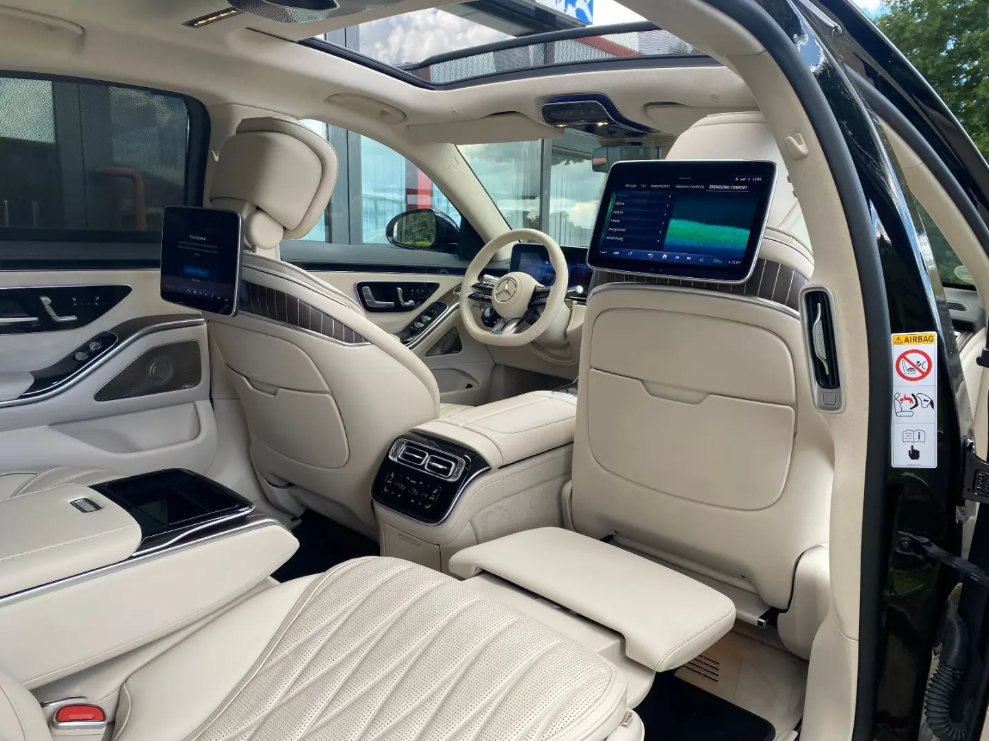 S63e AMG  4M LONG +TV 21 Zoll ICE BOX NP264T