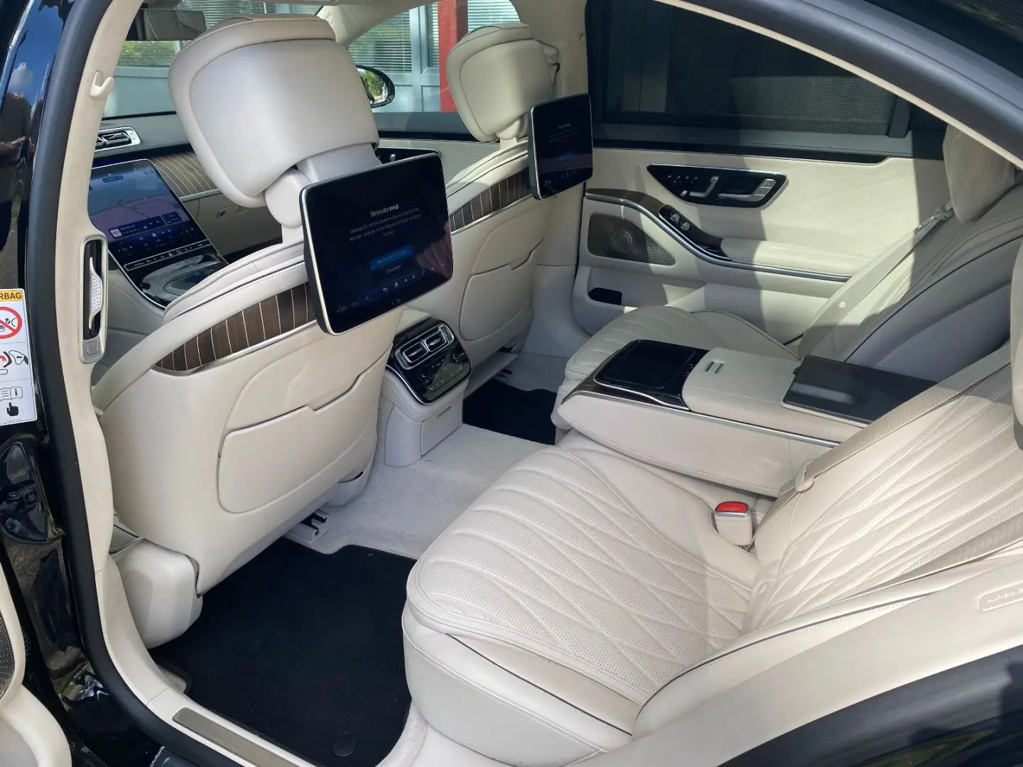 S63e AMG  4M LONG +TV 21 Zoll ICE BOX NP264T