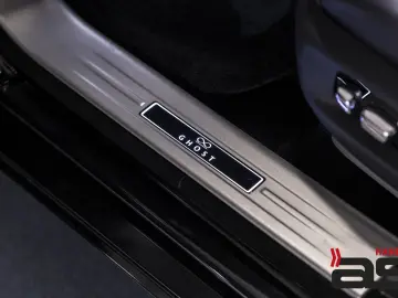 Ghost BlackBadge|StarRoof|Bespoke|TV|Table