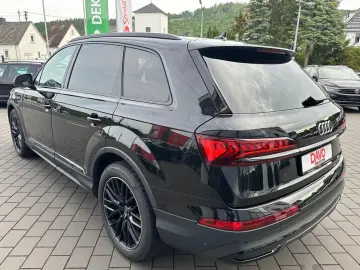 Q7 50 TDI quattro S line Black/HeadUp/TV/Matrix