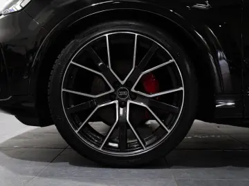 Q7 50 TDI QU COMPETITION+ S LINE BLACK PANO AHK 