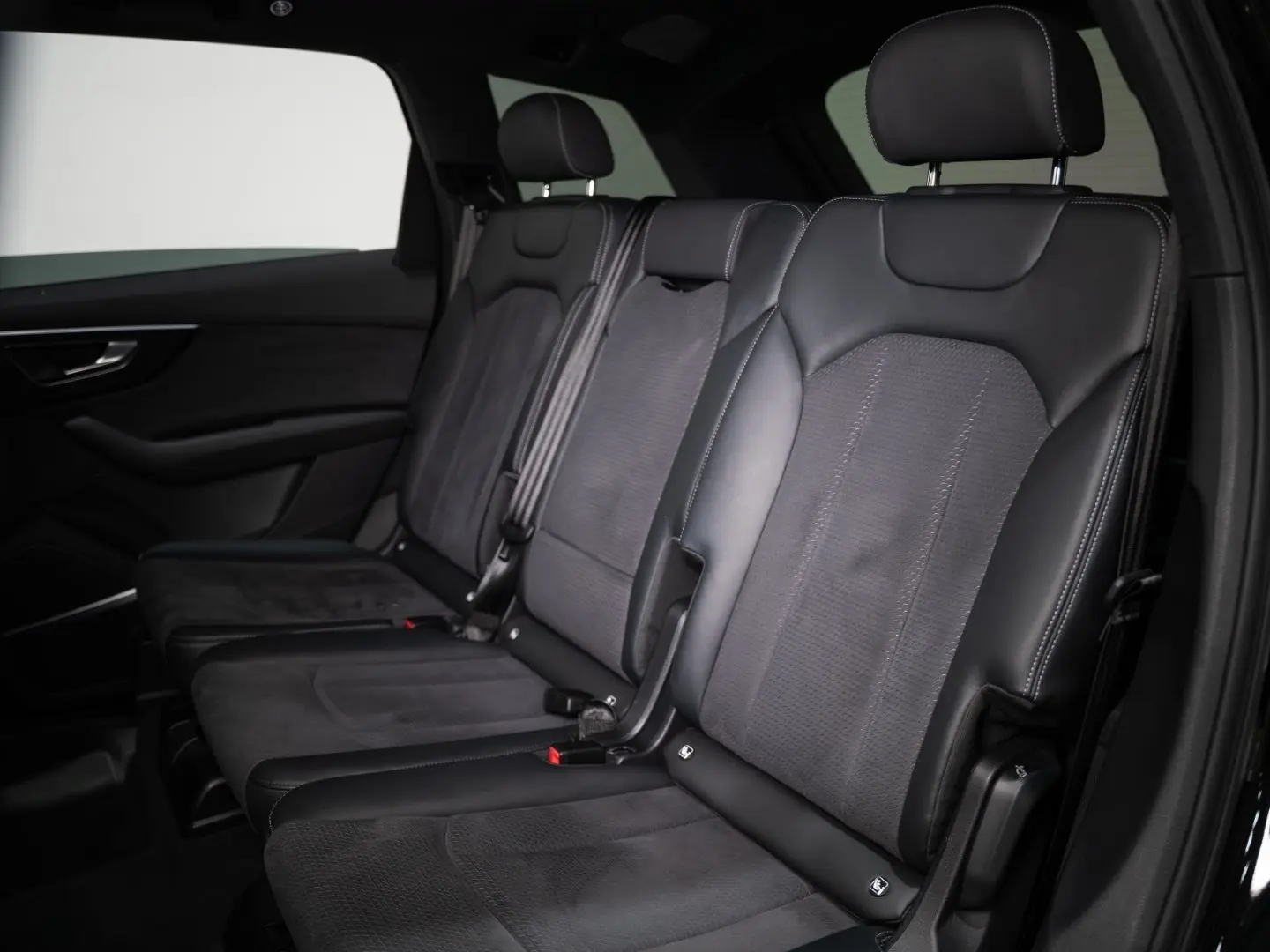 Q7 50 TDI QU COMPETITION+ S LINE BLACK PANO AHK 