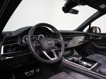 Q7 50 TDI QU COMPETITION+ S LINE BLACK PANO AHK 