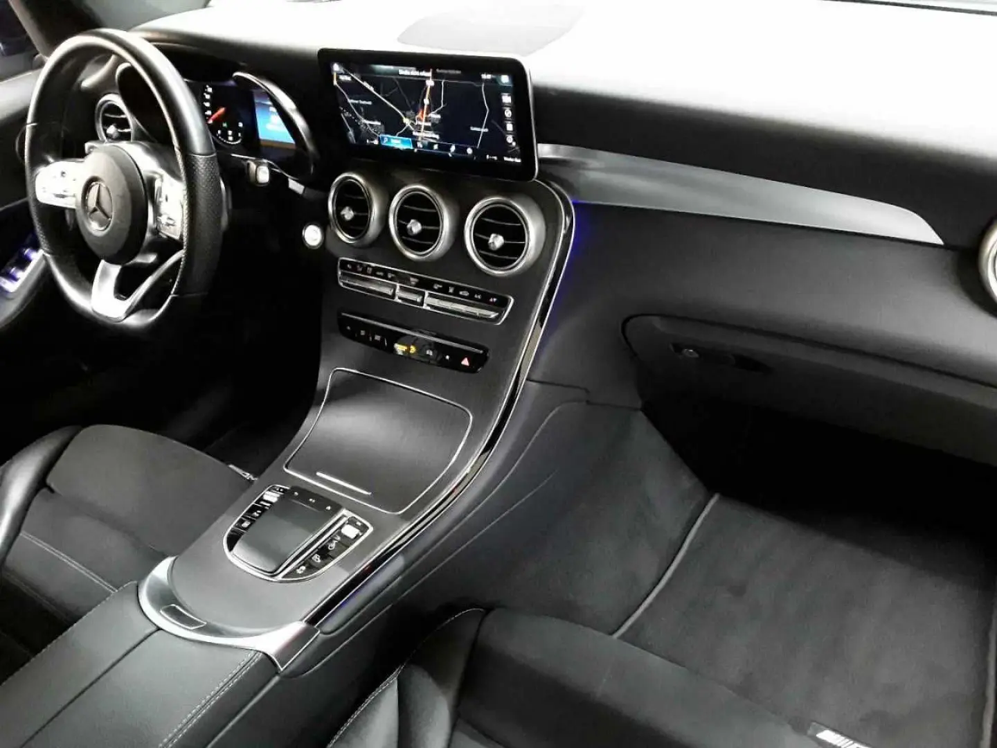 GLC 300 de 4M- AMG AssiP KomfP Sound