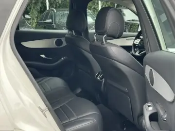 GLC 220 d 4M AMG LED AHK MBUX 9G Keyless