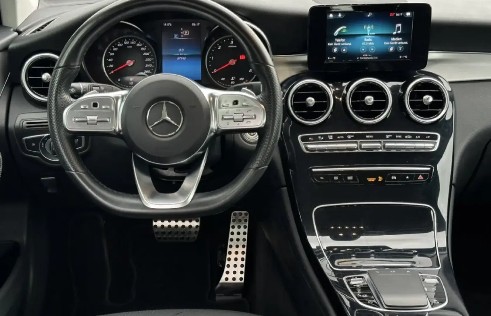 GLC 220 d 4M AMG LED AHK MBUX 9G Keyless