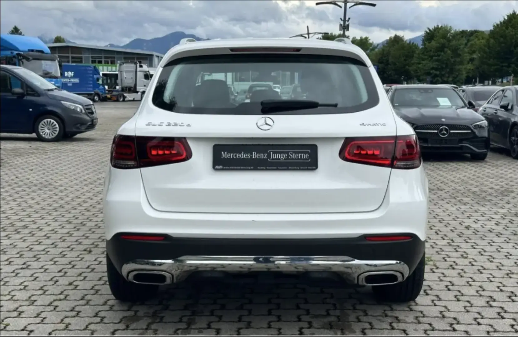 GLC 220 d 4M AMG LED AHK MBUX 9G Keyless