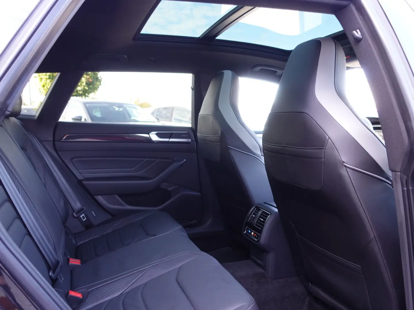 Arteon 2,0 TDI Shooting Brake 4Motion DSG/R-Line