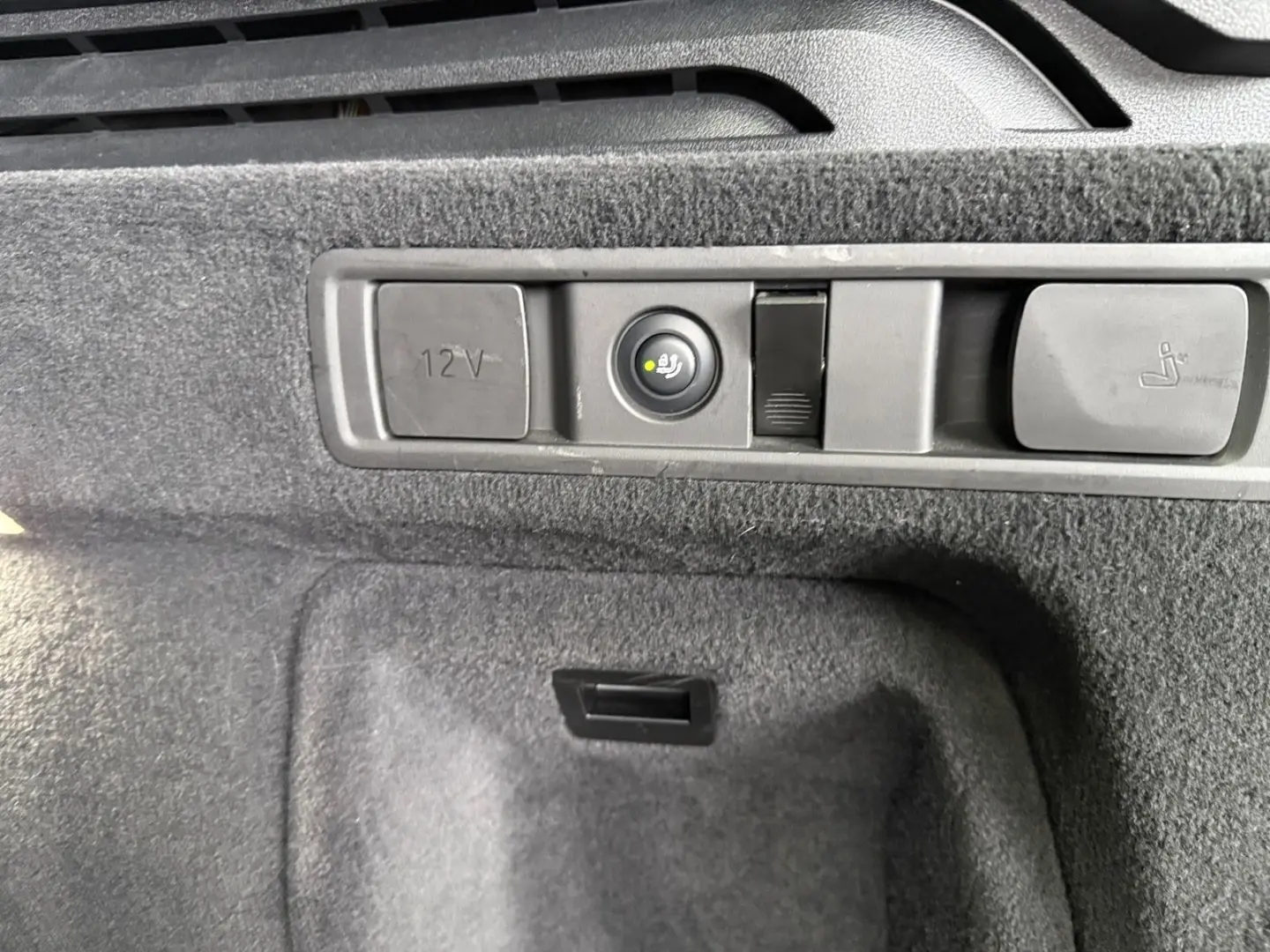 X5xDrive45e M Sport Laser ACC Navi 360 AHK HUD