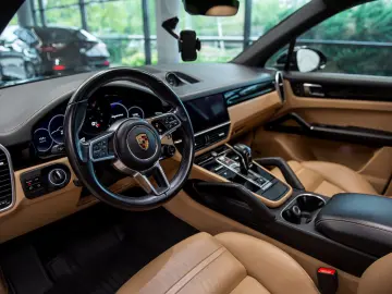 Porsche Cayenne 3.0 V6