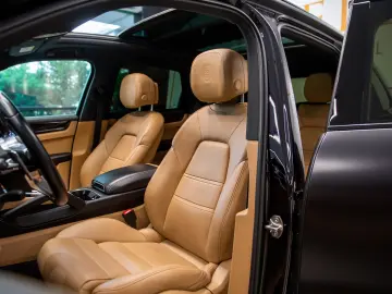 Porsche Cayenne 3.0 V6