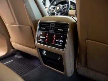 Porsche Cayenne 3.0 V6