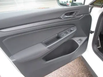 Golf VIII GTE 1.4 eHybrid DSG AHK HEAD UP NAVI