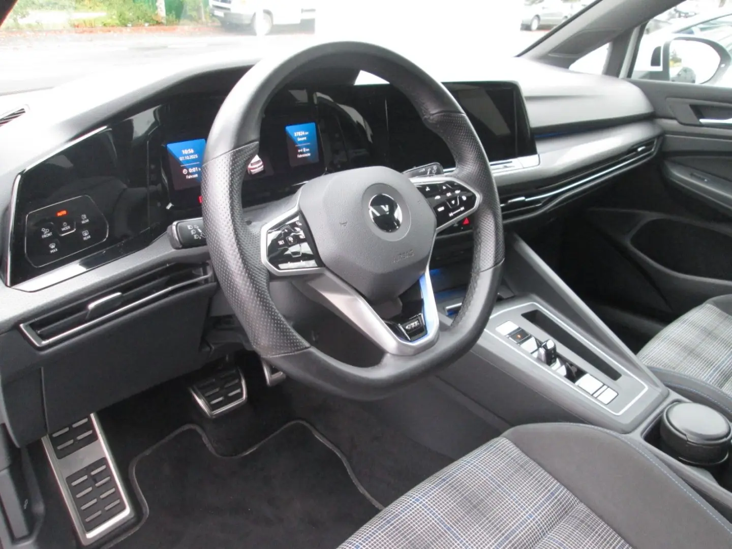 Golf VIII GTE 1.4 eHybrid DSG AHK HEAD UP NAVI
