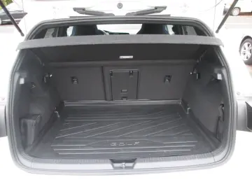 Golf VIII GTE 1.4 eHybrid DSG AHK HEAD UP NAVI