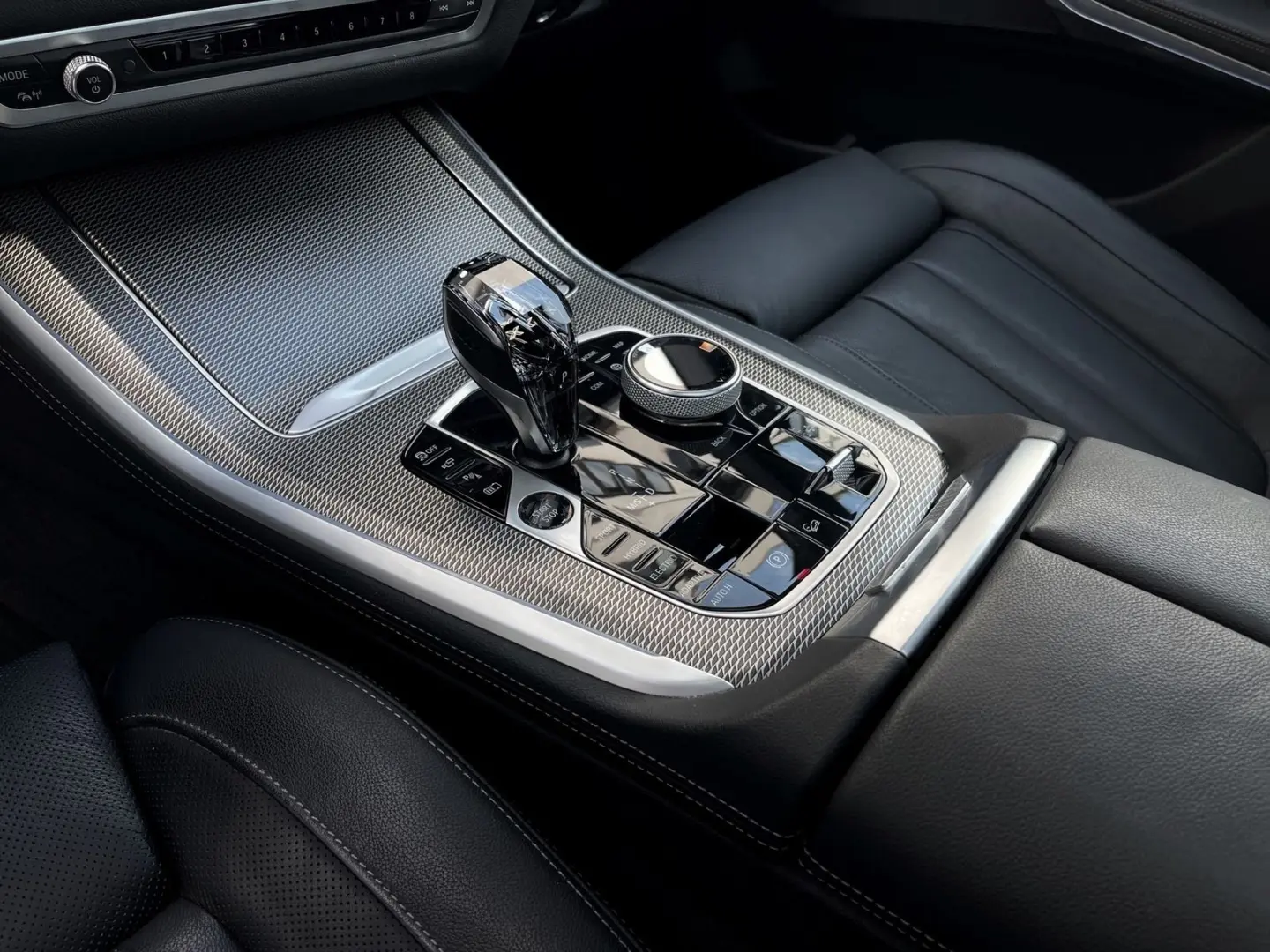 X5 xDrive45e MSp/Ventil/360/CraftedC/DisplKey/SoftClose/22