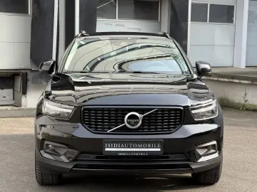 XC40 R Design Expression Recharge Plug-In Hybrid