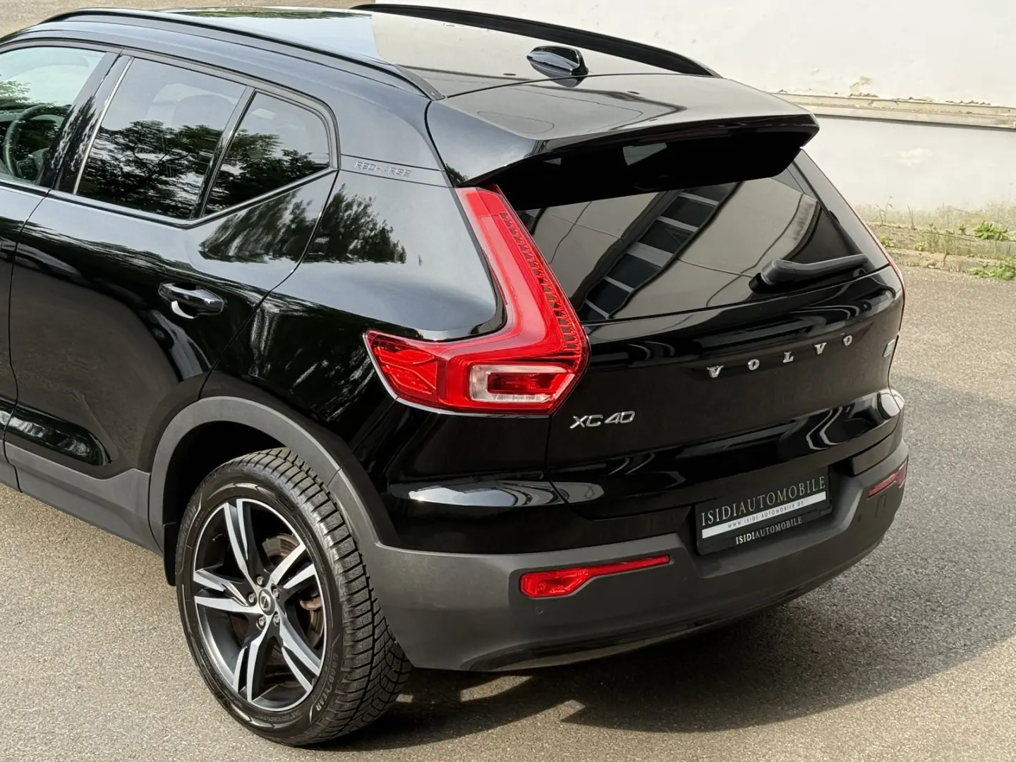 XC40 R Design Expression Recharge Plug-In Hybrid