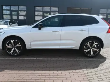 XC60 B4 D AWD Ultimate Dark STDHZG 360  LUFT ACC