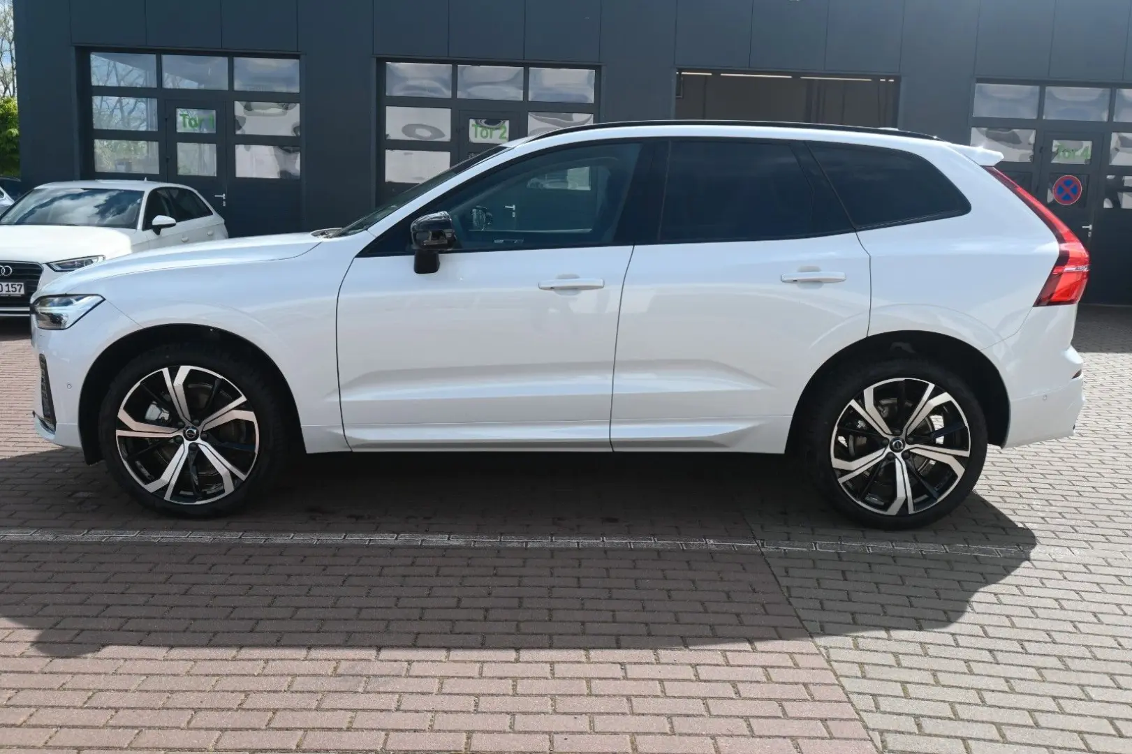 XC60 B4 D AWD Ultimate Dark STDHZG 360  LUFT ACC
