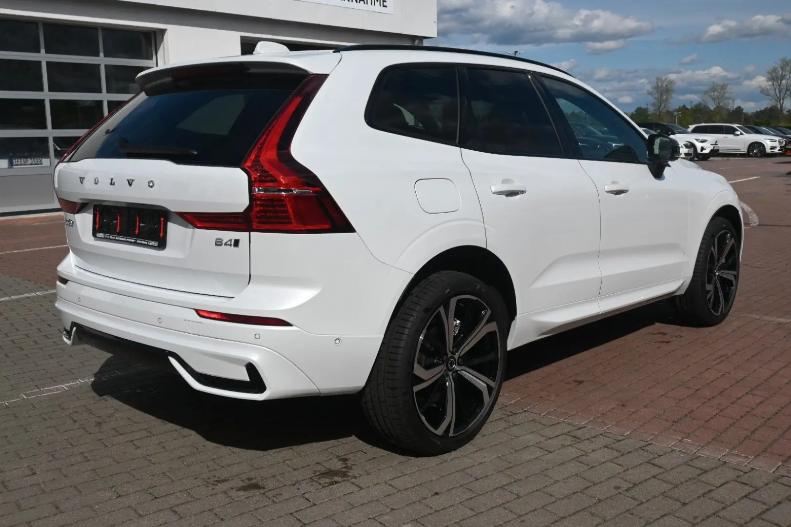 XC60 B4 D AWD Ultimate Dark STDHZG 360  LUFT ACC