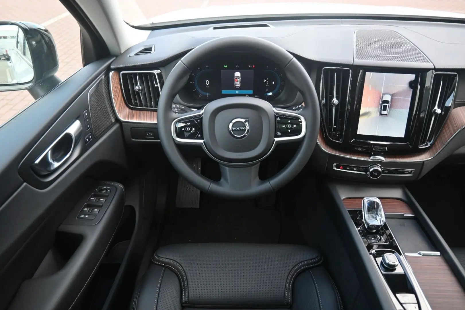 XC60 B4 D AWD Ultimate Dark STDHZG 360  LUFT ACC