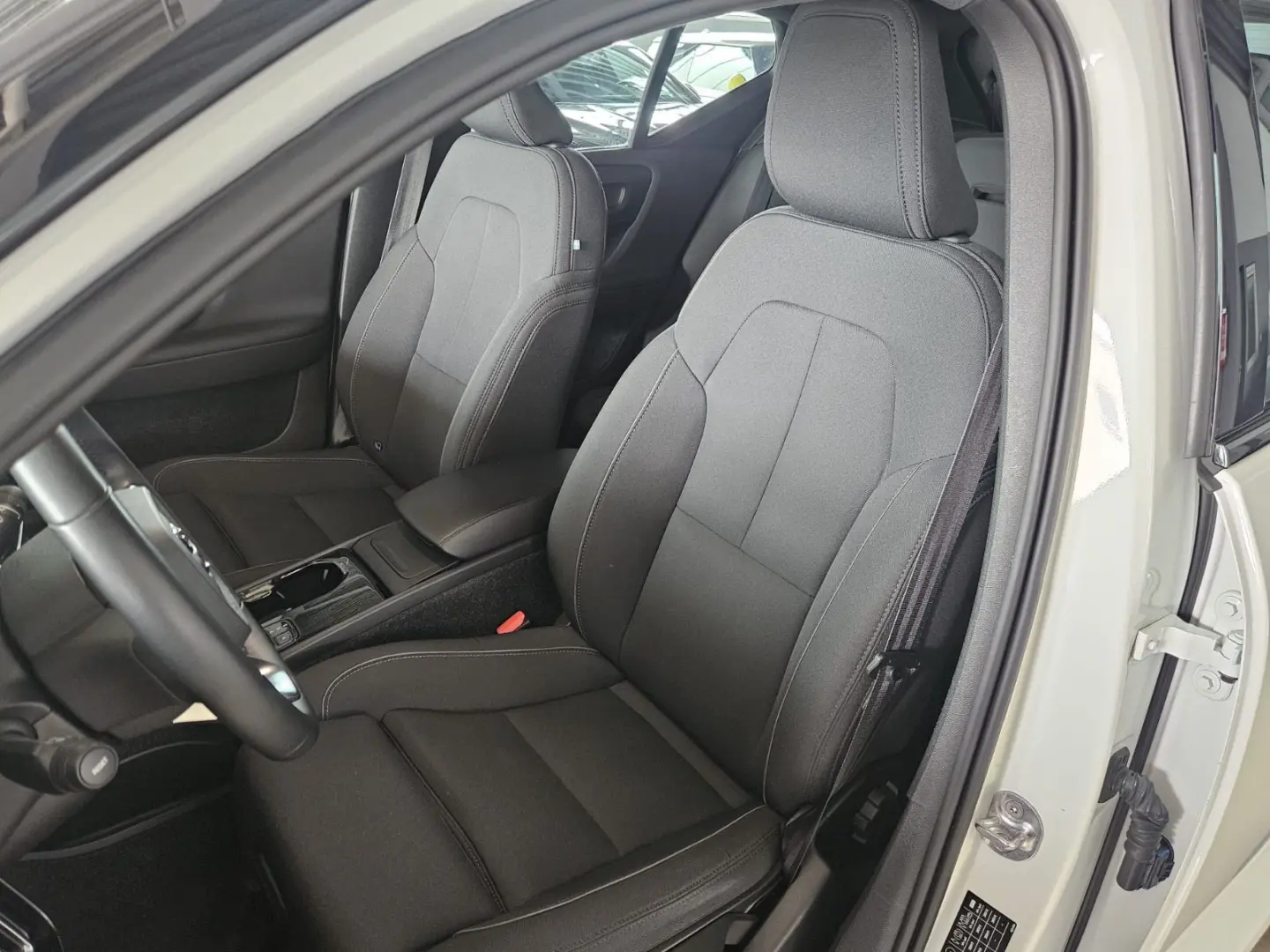 XC40 Plus Recharge Pure Electric 2WD  Standklima