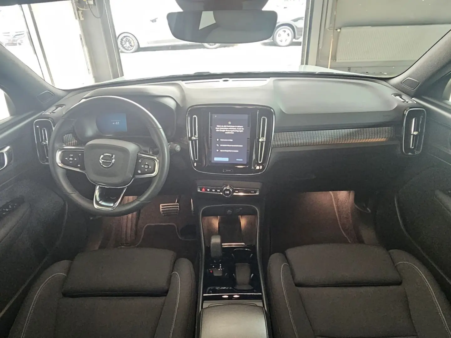 XC40 Plus Recharge Pure Electric 2WD  Standklima