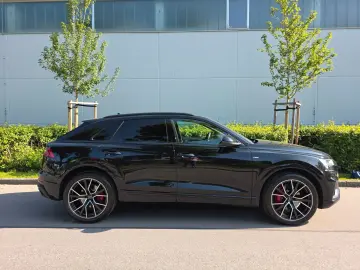 Q8 50 TDI quattro S-Line/Raute/Pano/Tour/Stadt