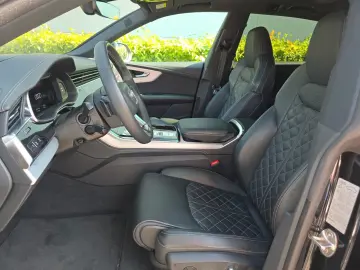 Q8 50 TDI quattro S-Line/Raute/Pano/Tour/Stadt
