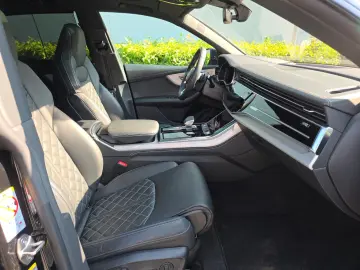 Q8 50 TDI quattro S-Line/Raute/Pano/Tour/Stadt