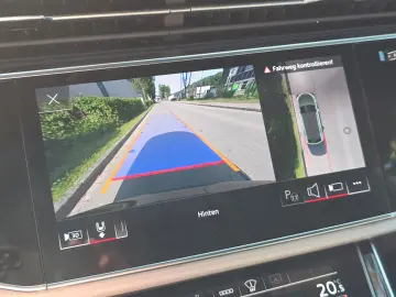 Q8 50 TDI quattro S-Line/Raute/Pano/Tour/Stadt