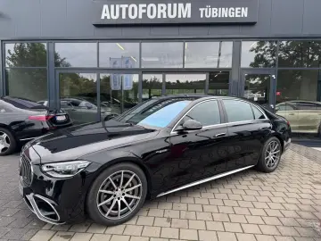S 63 E Performance L  PANORAMA FONDENTERTAINMENT