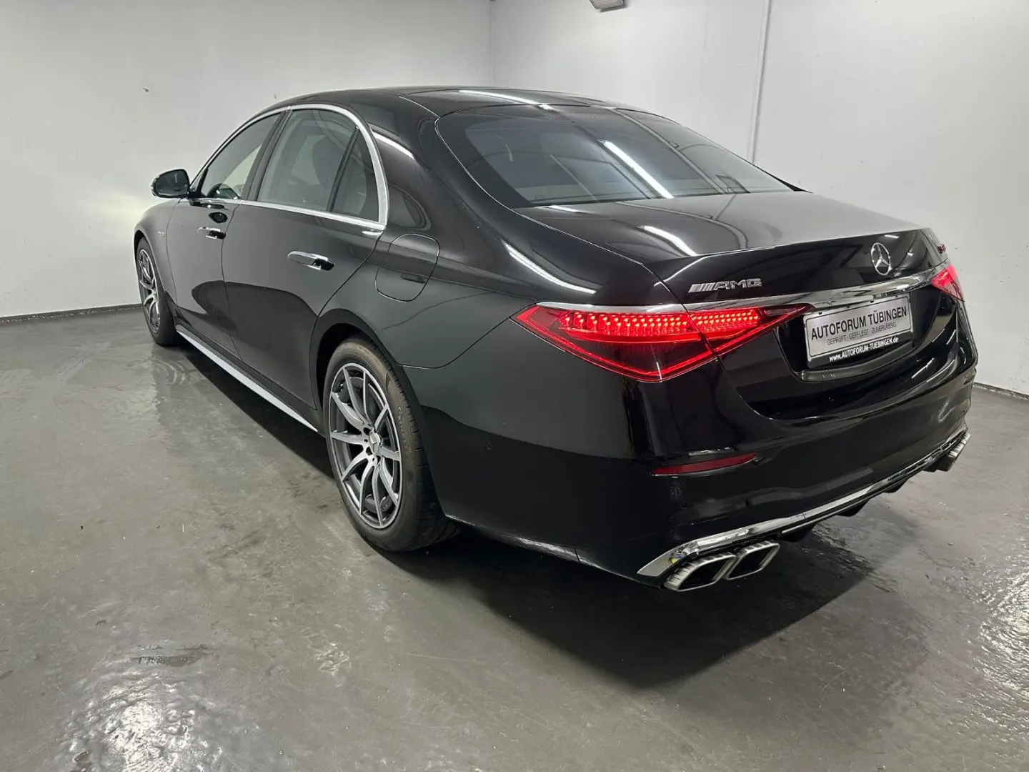 S 63 E Performance L *PANORAMA*FONDENTERTAINMENT