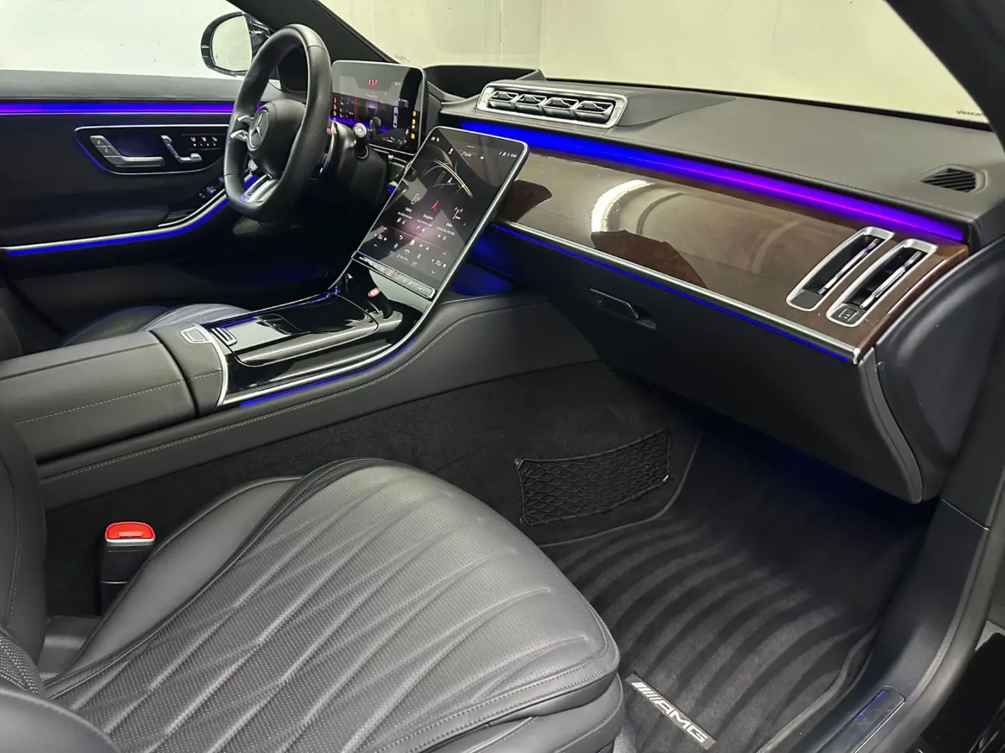S 63 E Performance L *PANORAMA*FONDENTERTAINMENT