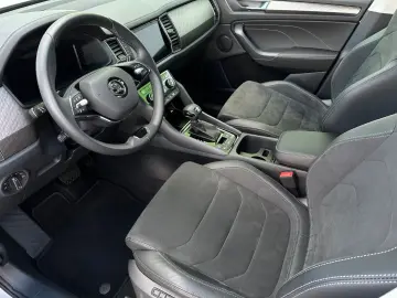 2.0TDi 4x4 Style & Exclusive Suedia NAVI eHK AHK